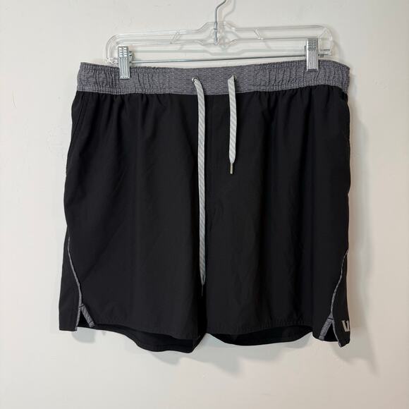 Vuori Men's Trail Shorts Lined Active Running Workout Black Grey 6" - Picture 1 of 6